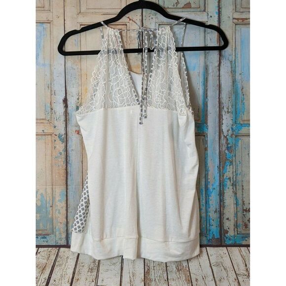 Maurices Women Size 1 White Blue Sleeveless Halter Strap Tie Round Neck Tank Top - Picture 3 of 9